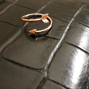 Arrow ring
